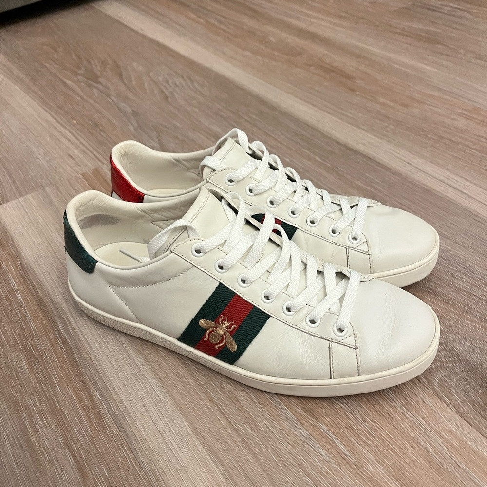Gucci White Sneakers Classic Design Minimalist Style